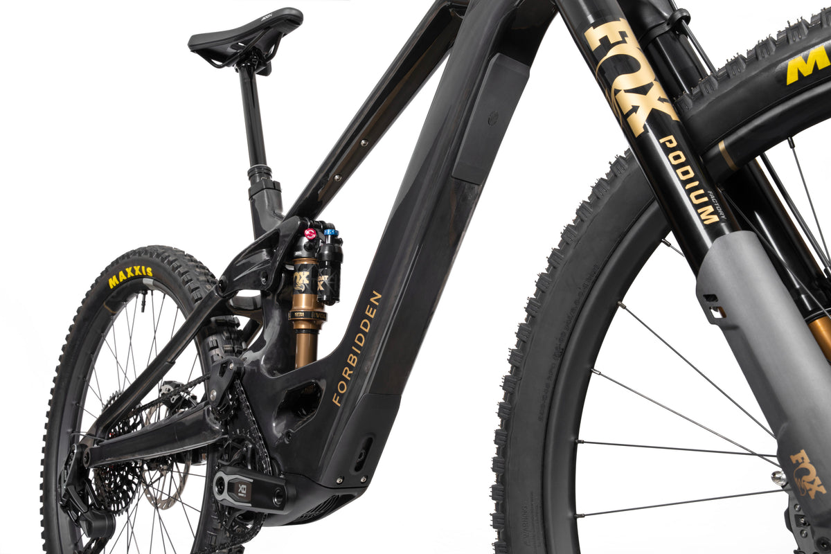 Forbidden Druid E Tier 1 800Wh Avinox M2S Vitalogy Black