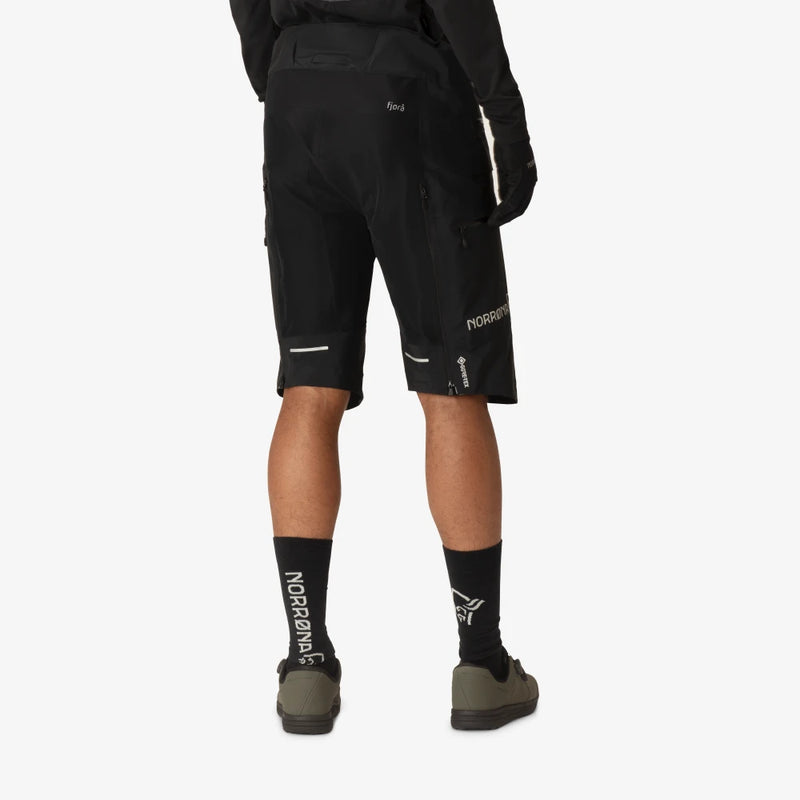Norrona Fjora Gore-Tex Pro Short - Caviar Black - SALE