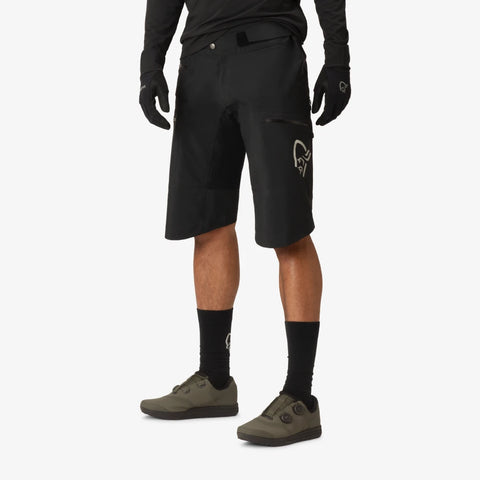 Norrona Fjora Gore-Tex Pro Short - Caviar Black - SALE