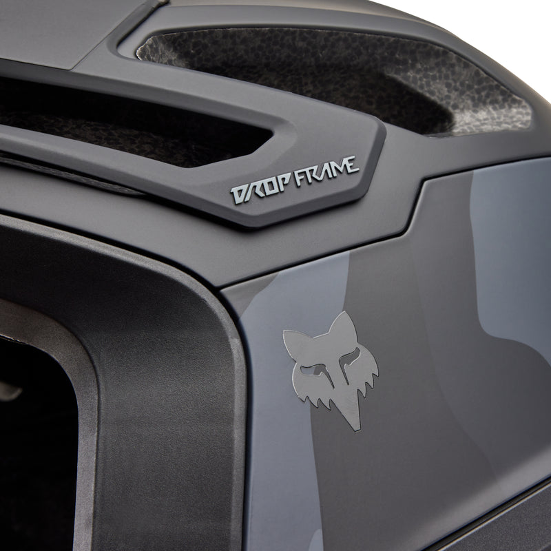 Dropframe Pro Helmet - RUNN - Black Camo - SS24