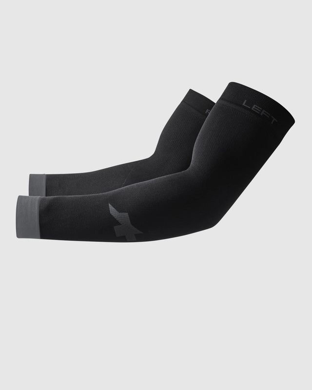 Assos Arm Warmers - Black Series