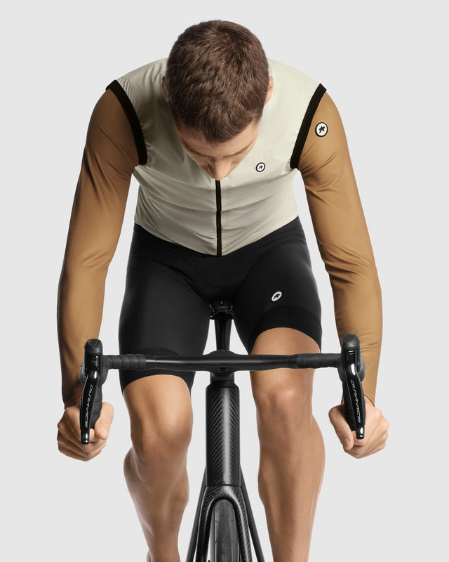 Assos Mille GT C2 Wind Vest - Moon Sand