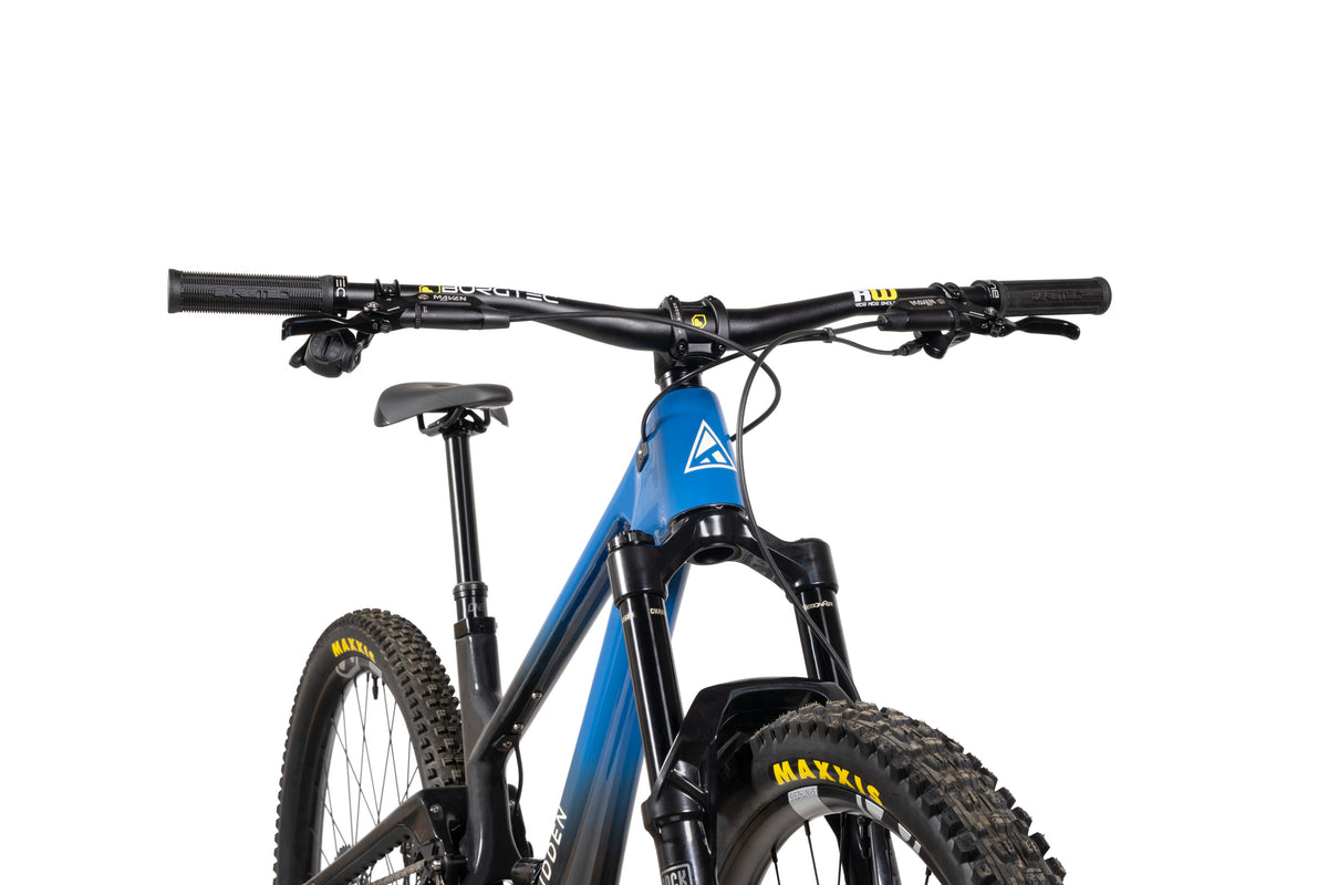 Forbidden Druid Build 2 - GX AXS T-Type - Blue Monday - 29er Rear