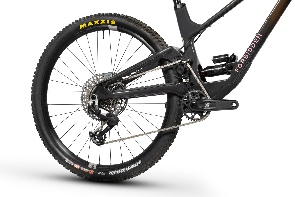 Forbidden Druid Build 3 - Eagle 70/90 T-Type - Chocolate Starfish - 29er Rear
