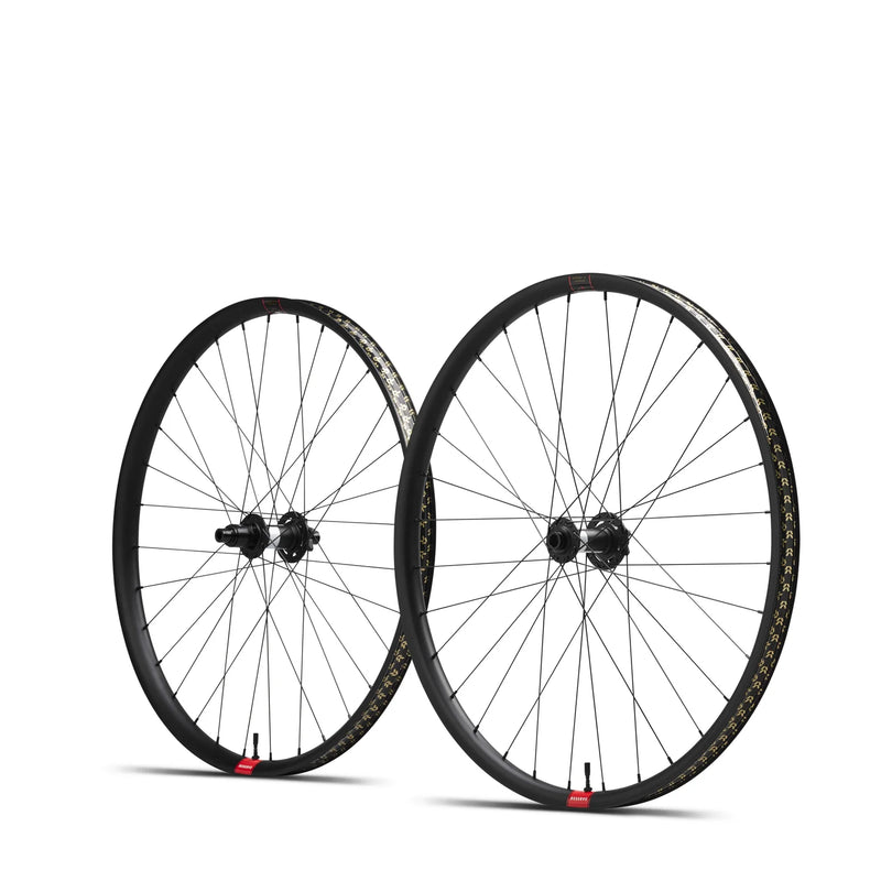 Reserve Wheelset - MTB 30 SL Alloy on DT Swiss 370 Hubs