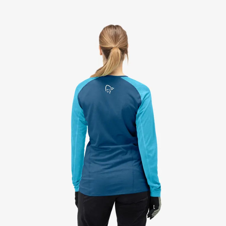 Norrona Women Fjora Equaliser Lightweight Long Sleeve - Mykonos